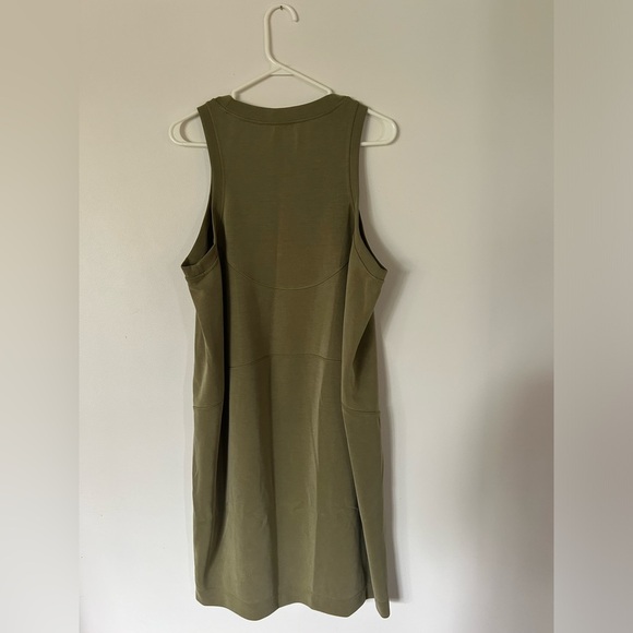 Lululemon Softstreme Back In Action Dress Size 14 Bronze Green - Picture 10 of 12